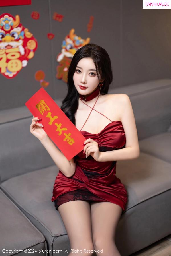 杨晨晨 sugar小甜心CC [XiuRen]高清写真图 2024.02.18 No.8103 杨晨晨Yome 丝袜美腿第13张图片